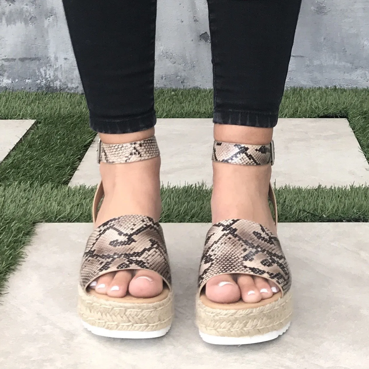 Bandi Snakeskin Platform Sandals