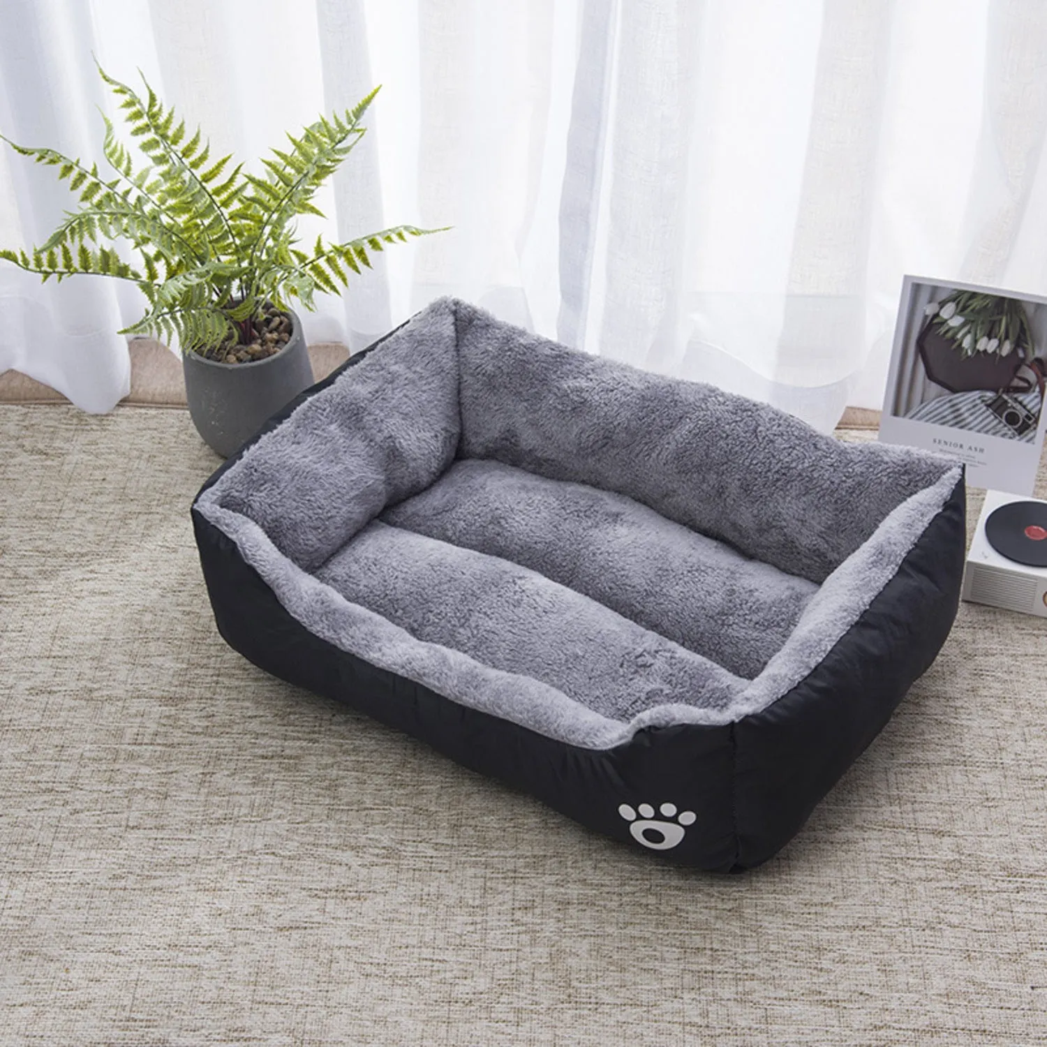 Durable XL Black Pet Bed, Non-Slip Fleece Cushion