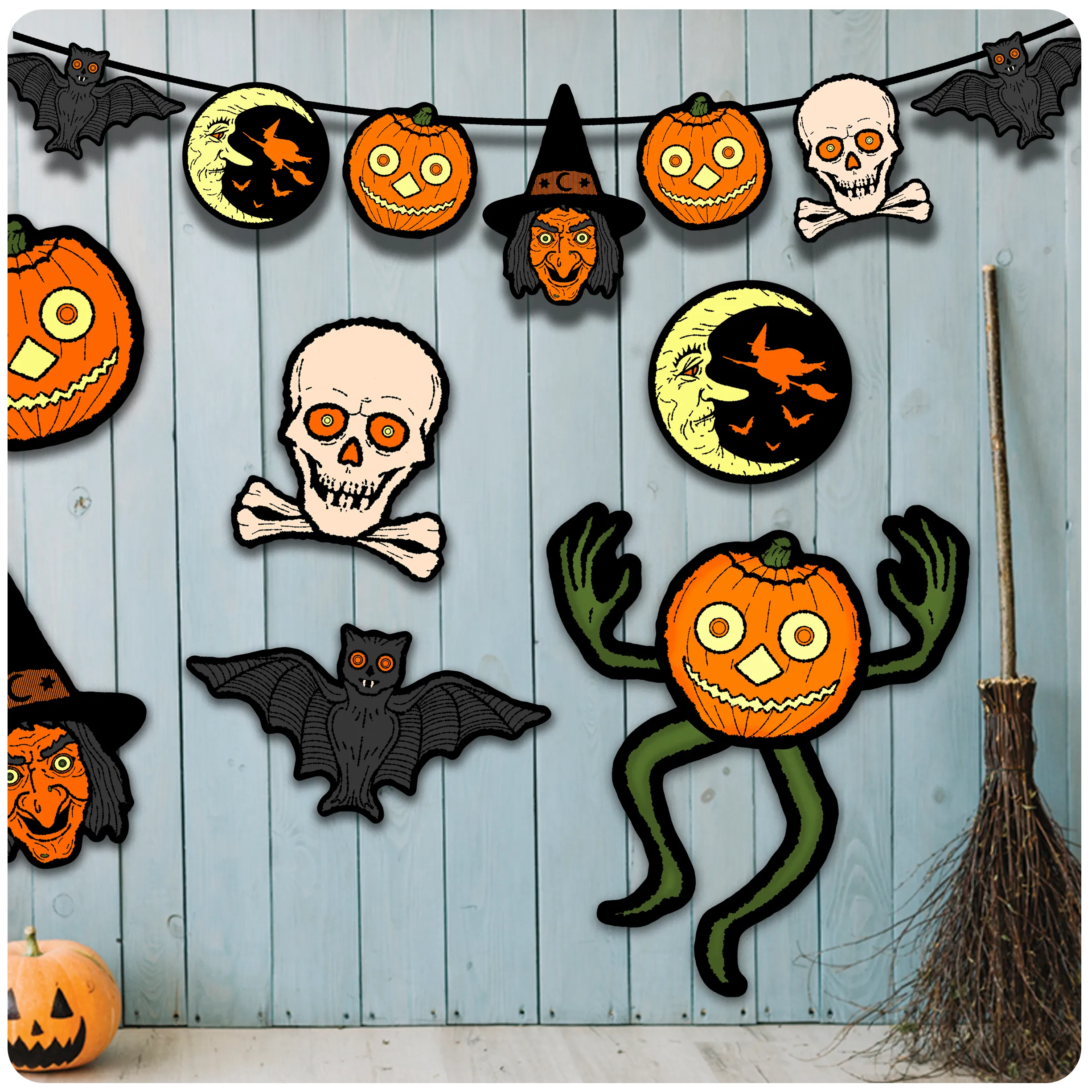 Retro Inspired Classic Hallowe'en Cutout Set of 5